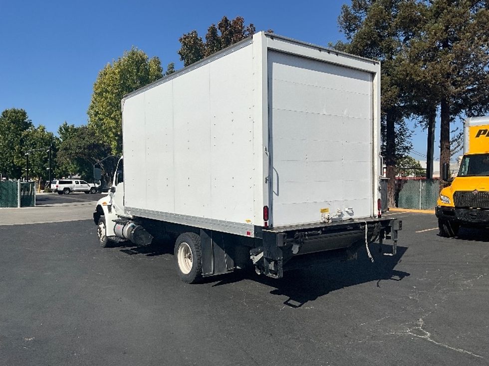 Medium Duty Box Truck-Light and Medium Duty Trucks-International-2020-MV607LP-West Sacramento-CA-98,858\n\t\tmiles-$ 49,000 - Image 6