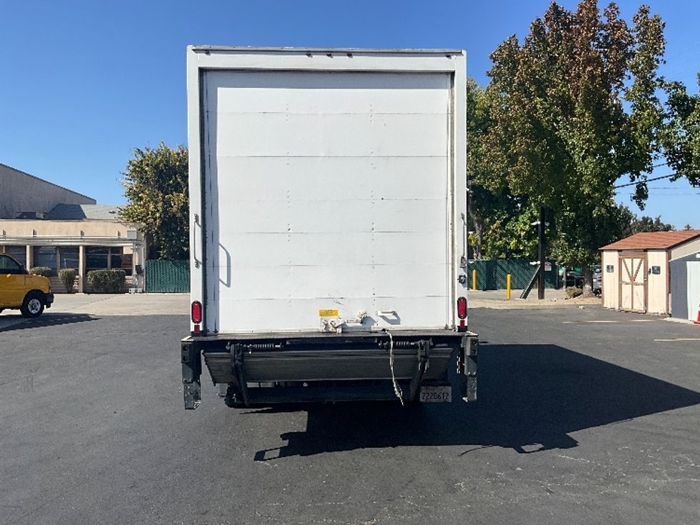 Medium Duty Box Truck-Light and Medium Duty Trucks-International-2020-MV607LP-West Sacramento-CA-98,858\n\t\tmiles-$ 49,000 - Image 7
