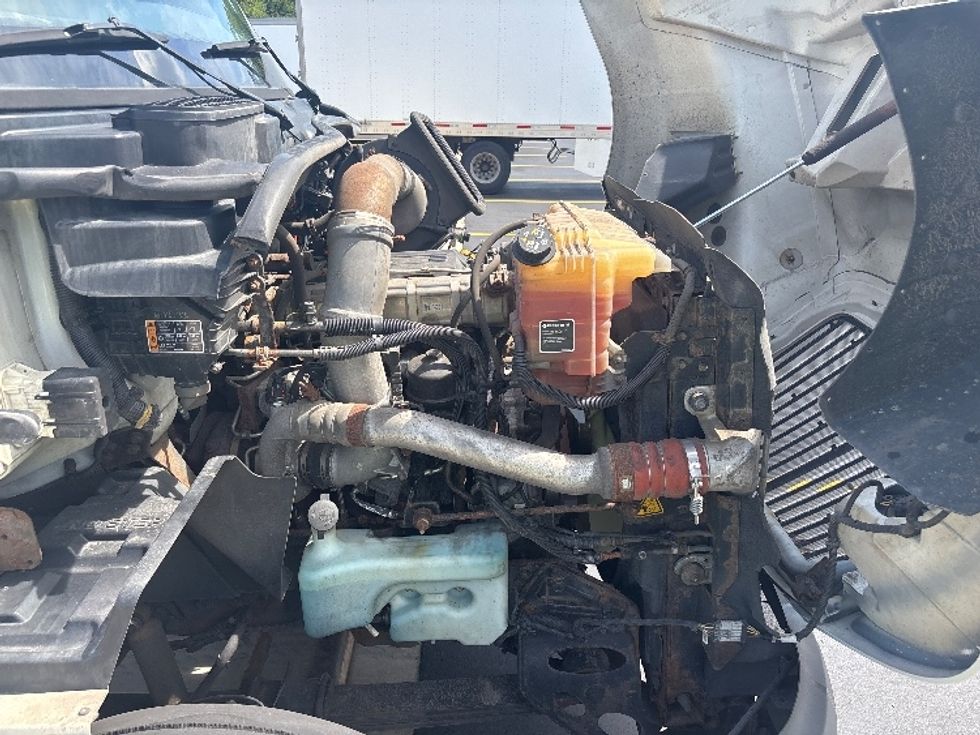 Medium Duty Box Truck-Light and Medium Duty Trucks-International-2020-RH613-Byron Center-MI-429,696\n\t\tmiles-$ 38,000 - Image 23