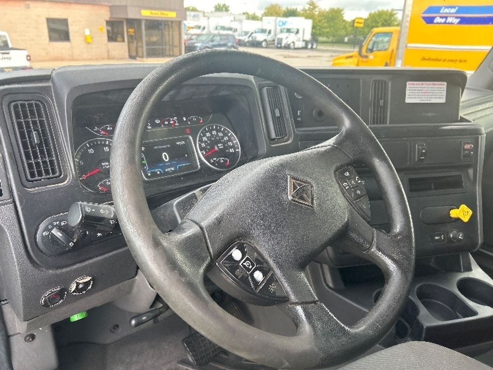 Medium Duty Box Truck-Light and Medium Duty Trucks-International-2020-RH613-Kentwood-MI-612,782\n\t\tmiles-$ 26,000 - Image 17