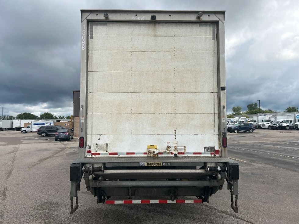 Medium Duty Box Truck-Light and Medium Duty Trucks-International-2020-RH613-Kentwood-MI-612,782\n\t\tmiles-$ 26,000 - Image 7