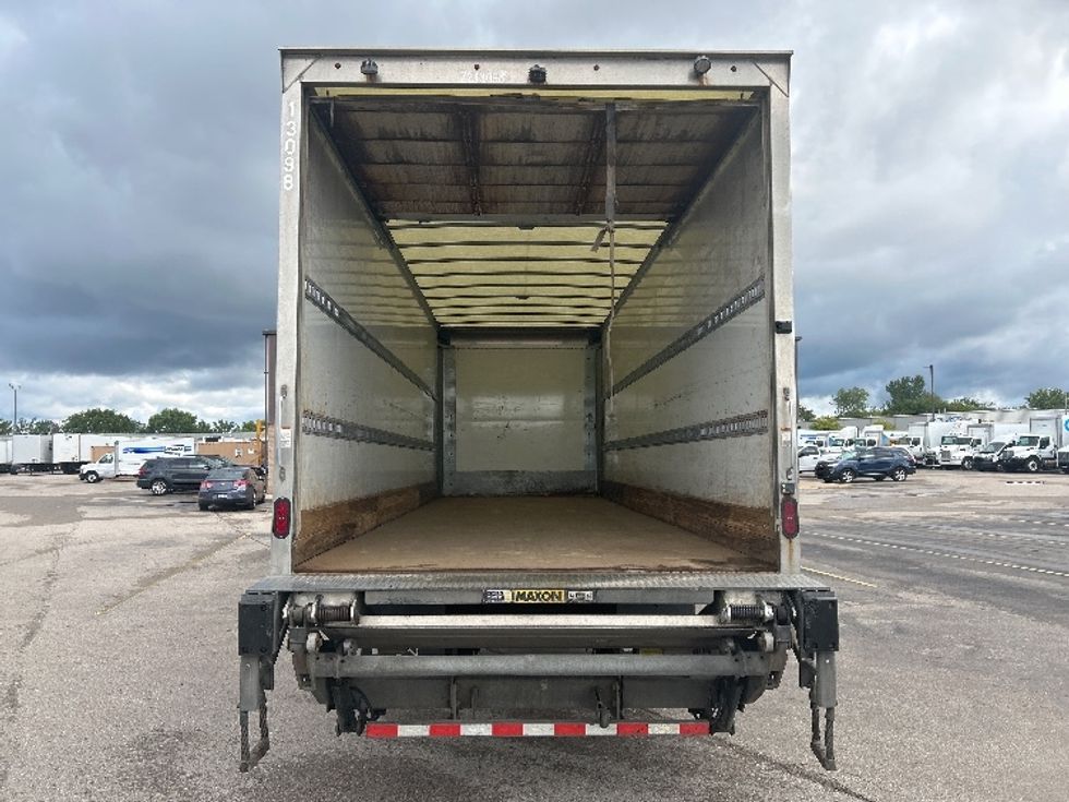 Medium Duty Box Truck-Light and Medium Duty Trucks-International-2020-RH613-Kentwood-MI-612,782\n\t\tmiles-$ 26,000 - Image 8