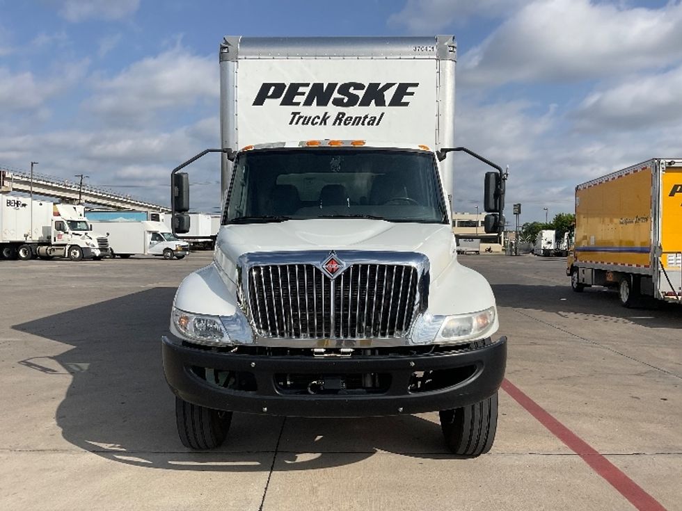 Medium Duty Box Truck-Light and Medium Duty Trucks-International-2021-MV607-Abilene-TX-221,242\n\t\tmiles-$ 46,750 - Image 2