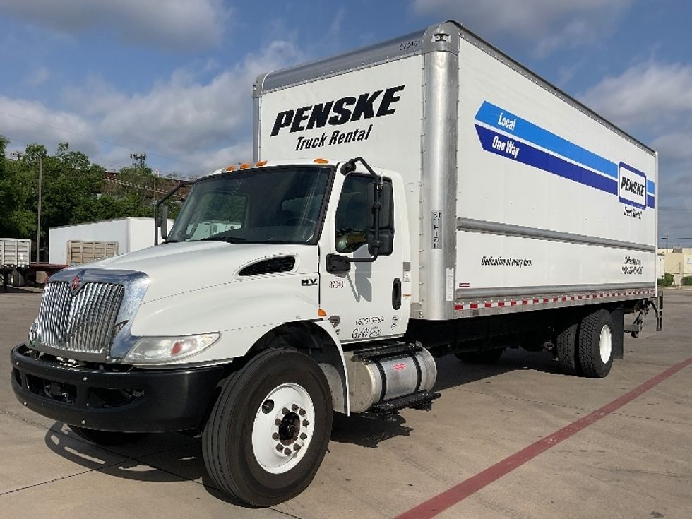 Medium Duty Box Truck-Light and Medium Duty Trucks-International-2021-MV607-Abilene-TX-221,242\n\t\tmiles-$ 46,750 - Image 3