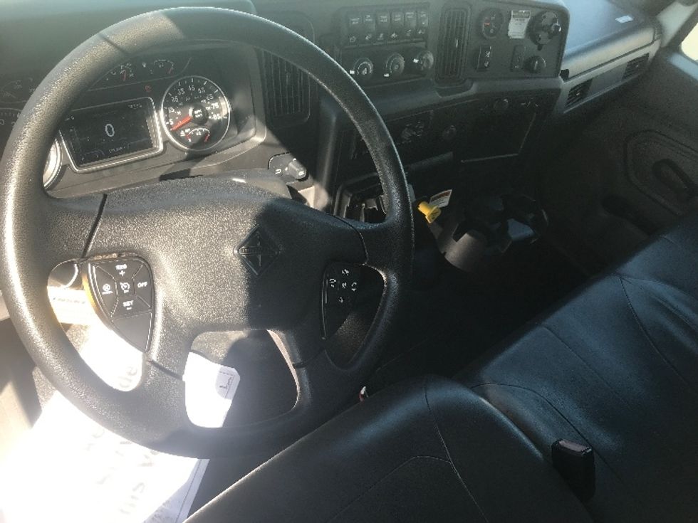 Medium Duty Box Truck-Light and Medium Duty Trucks-International-2021-MV607-Akron-OH-145,280\n\t\tmiles-$ 61,250 - Image 17