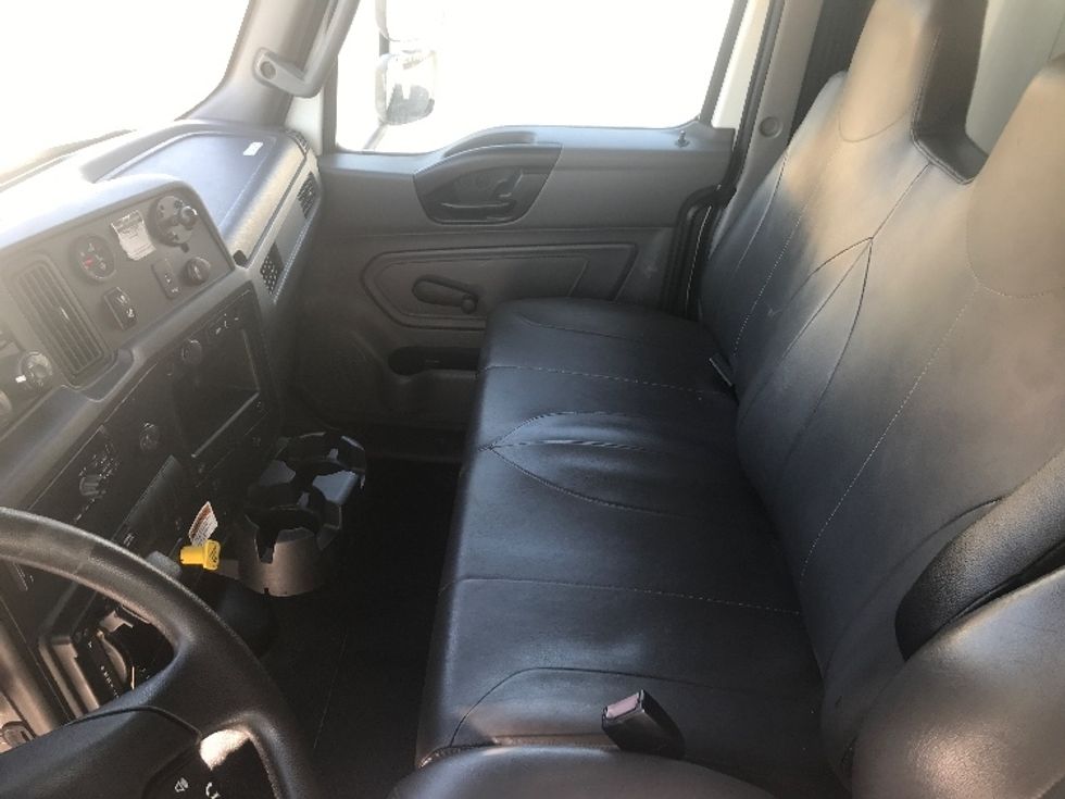 Medium Duty Box Truck-Light and Medium Duty Trucks-International-2021-MV607-Akron-OH-145,280\n\t\tmiles-$ 61,250 - Image 19