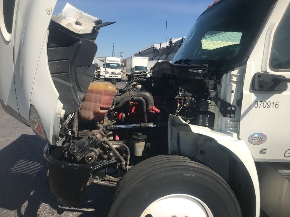 Medium Duty Box Truck-Light and Medium Duty Trucks-International-2021-MV607-Akron-OH-145,280\n\t\tmiles-$ 61,250 - Image 24