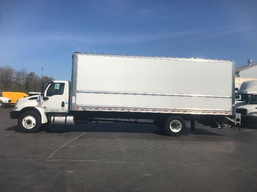Medium Duty Box Truck-Light and Medium Duty Trucks-International-2021-MV607-Akron-OH-145,280\n\t\tmiles-$ 61,250 - Image 4