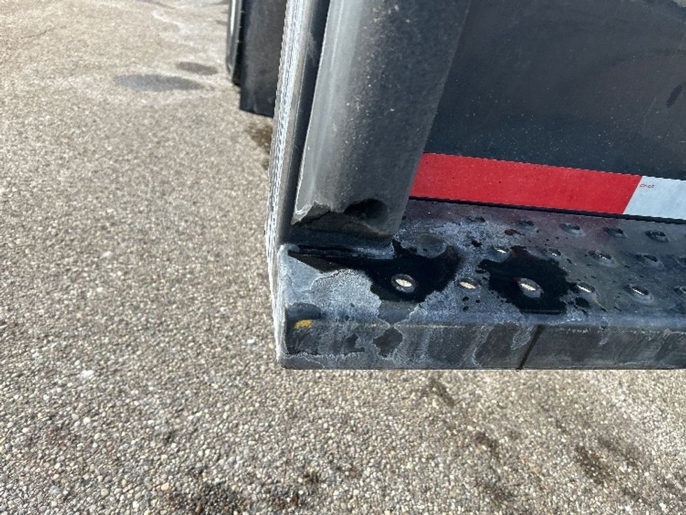 Medium Duty Box Truck-Light and Medium Duty Trucks-International-2021-MV607-Akron-OH-197,097\n\t\tmiles-$ 42,750 - Image 27