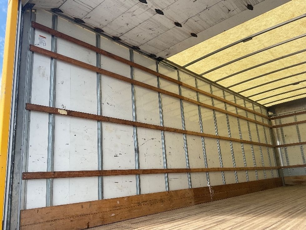 Medium Duty Box Truck-Light and Medium Duty Trucks-International-2021-MV607-Akron-OH-227,692\n\t\tmiles-$ 39,500 - Image 11