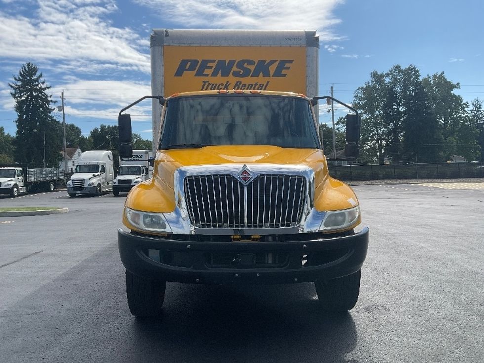 Medium Duty Box Truck-Light and Medium Duty Trucks-International-2021-MV607-Akron-OH-227,692\n\t\tmiles-$ 39,500 - Image 2