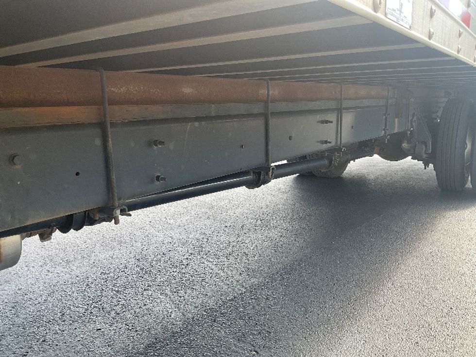 Medium Duty Box Truck-Light and Medium Duty Trucks-International-2021-MV607-Akron-OH-227,692\n\t\tmiles-$ 39,500 - Image 5