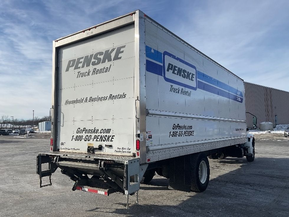 Medium Duty Box Truck-Light and Medium Duty Trucks-International-2021-MV607-Akron-OH-252,820\n\t\tmiles-$ 41,000 - Image 13