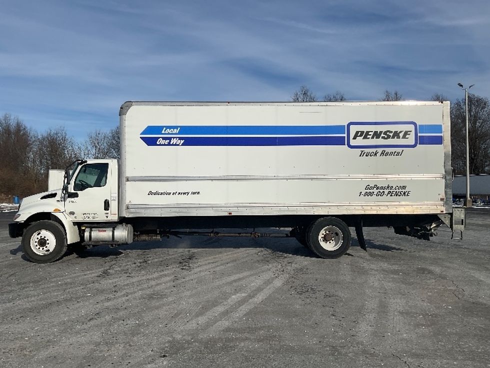 Medium Duty Box Truck-Light and Medium Duty Trucks-International-2021-MV607-Akron-OH-252,820\n\t\tmiles-$ 41,000 - Image 4