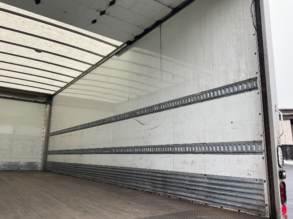 Medium Duty Box Truck-Light and Medium Duty Trucks-International-2021-MV607-Akron-OH-54,577\n\t\tmiles-$ 70,000 - Image 11