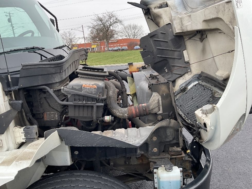 Medium Duty Box Truck-Light and Medium Duty Trucks-International-2021-MV607-Akron-OH-54,577\n\t\tmiles-$ 70,000 - Image 22