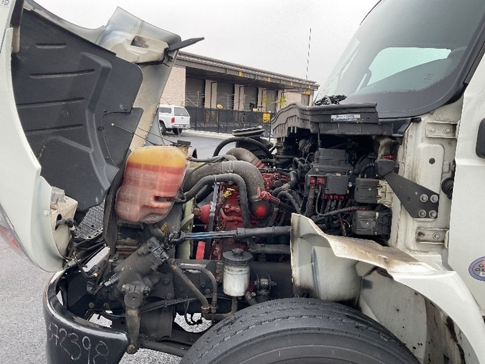 Medium Duty Box Truck-Light and Medium Duty Trucks-International-2021-MV607-Akron-OH-54,577\n\t\tmiles-$ 70,000 - Image 23