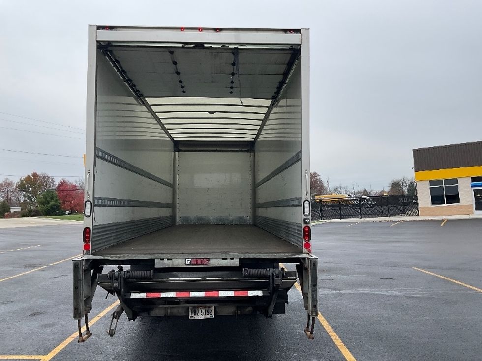 Medium Duty Box Truck-Light and Medium Duty Trucks-International-2021-MV607-Akron-OH-54,577\n\t\tmiles-$ 70,000 - Image 7