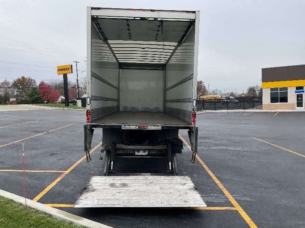 Medium Duty Box Truck-Light and Medium Duty Trucks-International-2021-MV607-Akron-OH-54,577\n\t\tmiles-$ 70,000 - Image 8