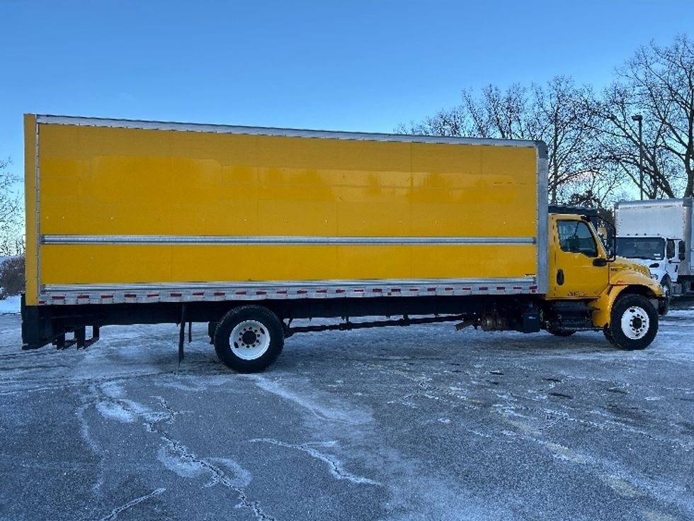 Medium Duty Box Truck-Light and Medium Duty Trucks-International-2021-MV607-Albany-NY-198,937\n\t\tmiles-$ 37,750 - Image 14