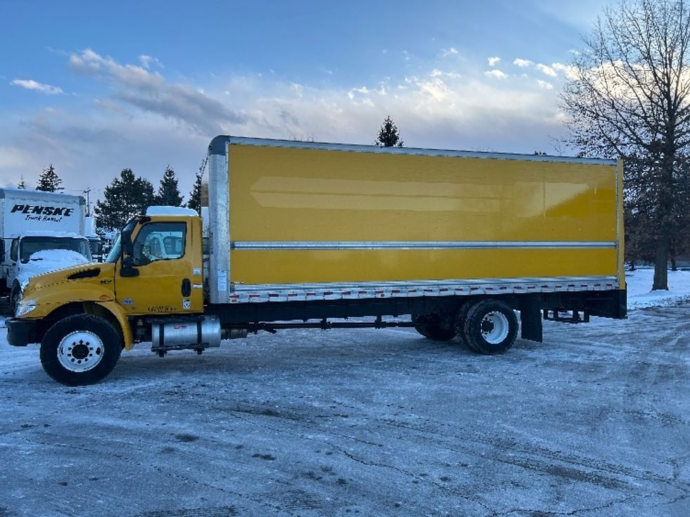 Medium Duty Box Truck-Light and Medium Duty Trucks-International-2021-MV607-Albany-NY-198,937\n\t\tmiles-$ 37,750 - Image 4