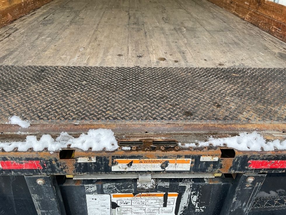 Medium Duty Box Truck-Light and Medium Duty Trucks-International-2021-MV607-Albany-NY-198,937\n\t\tmiles-$ 37,750 - Image 9