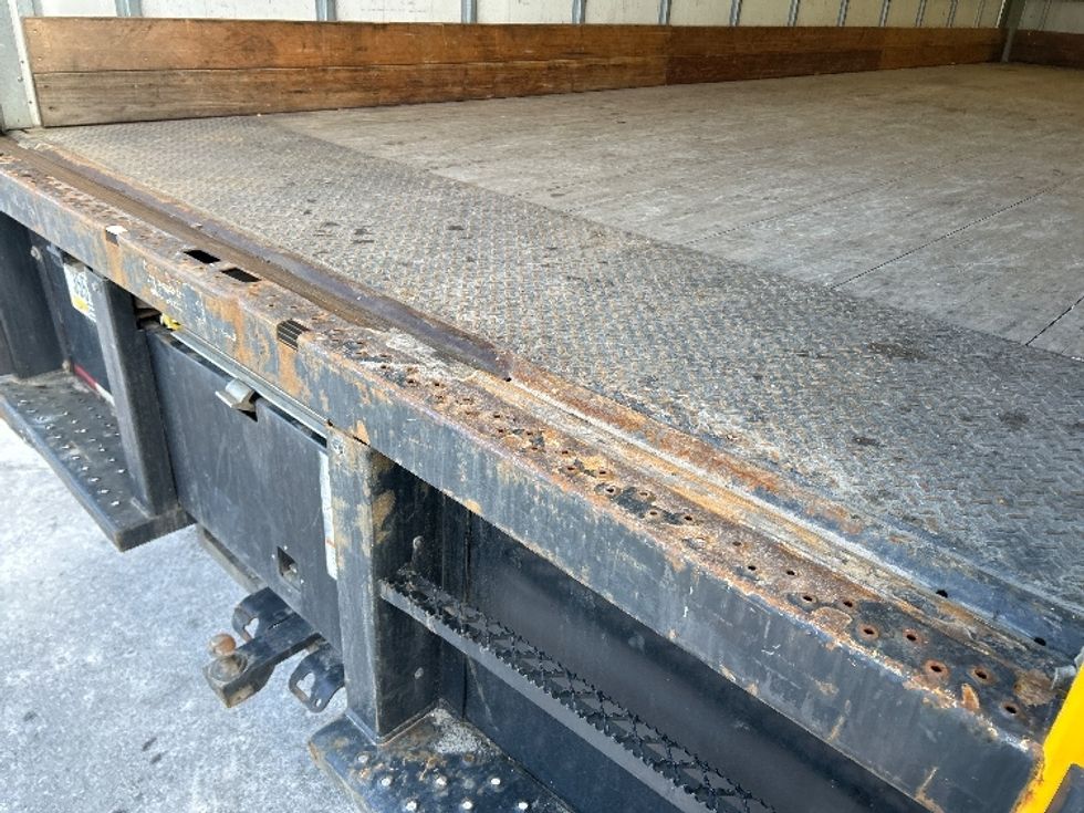 Medium Duty Box Truck-Light and Medium Duty Trucks-International-2021-MV607-Albany-NY-202,900\n\t\tmiles-$ 37,250 - Image 10