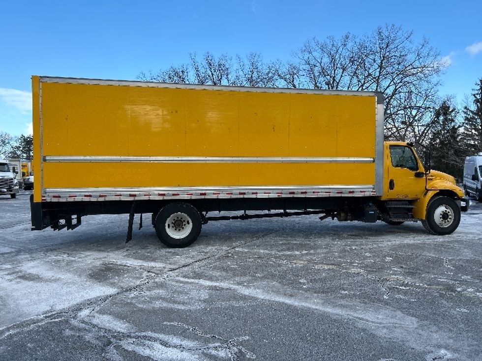 Medium Duty Box Truck-Light and Medium Duty Trucks-International-2021-MV607-Albany-NY-202,900\n\t\tmiles-$ 37,250 - Image 15