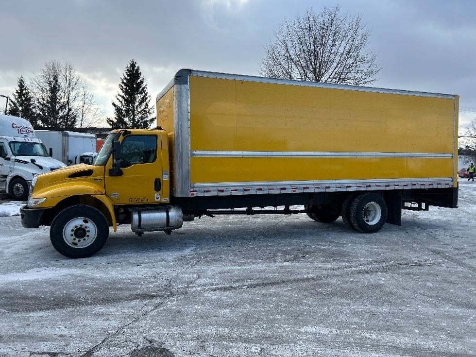 Medium Duty Box Truck-Light and Medium Duty Trucks-International-2021-MV607-Albany-NY-202,900\n\t\tmiles-$ 37,250 - Image 4