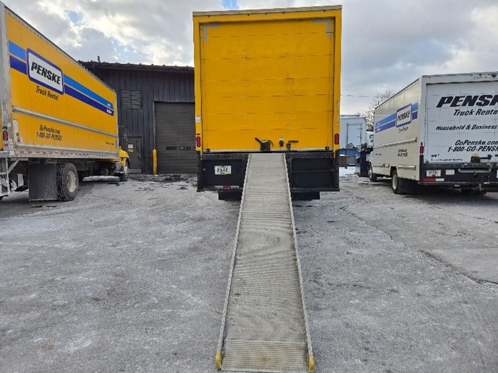 Medium Duty Box Truck-Light and Medium Duty Trucks-International-2021-MV607-Albany-NY-202,900\n\t\tmiles-$ 37,250 - Image 9