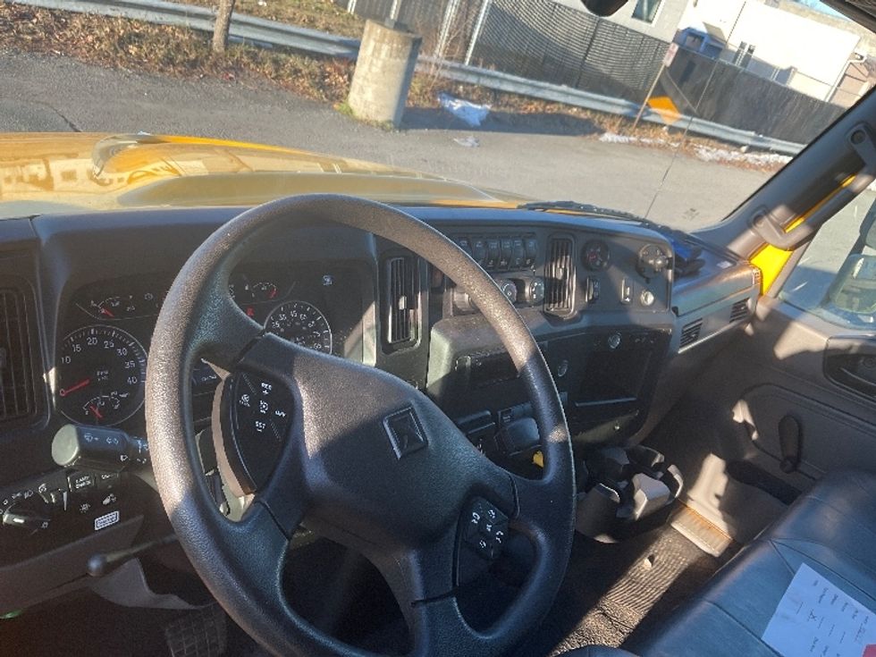 Medium Duty Box Truck-Light and Medium Duty Trucks-International-2021-MV607-Albany-NY-216,744\n\t\tmiles-$ 34,250 - Image 14