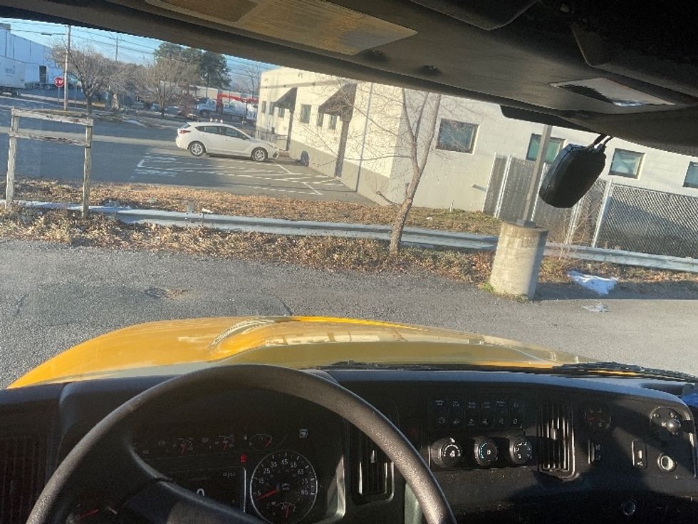 Medium Duty Box Truck-Light and Medium Duty Trucks-International-2021-MV607-Albany-NY-216,744\n\t\tmiles-$ 34,250 - Image 15