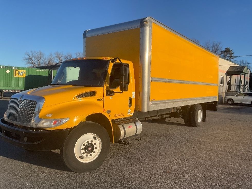 Medium Duty Box Truck-Light and Medium Duty Trucks-International-2021-MV607-Albany-NY-216,744\n\t\tmiles-$ 34,250 - Image 3