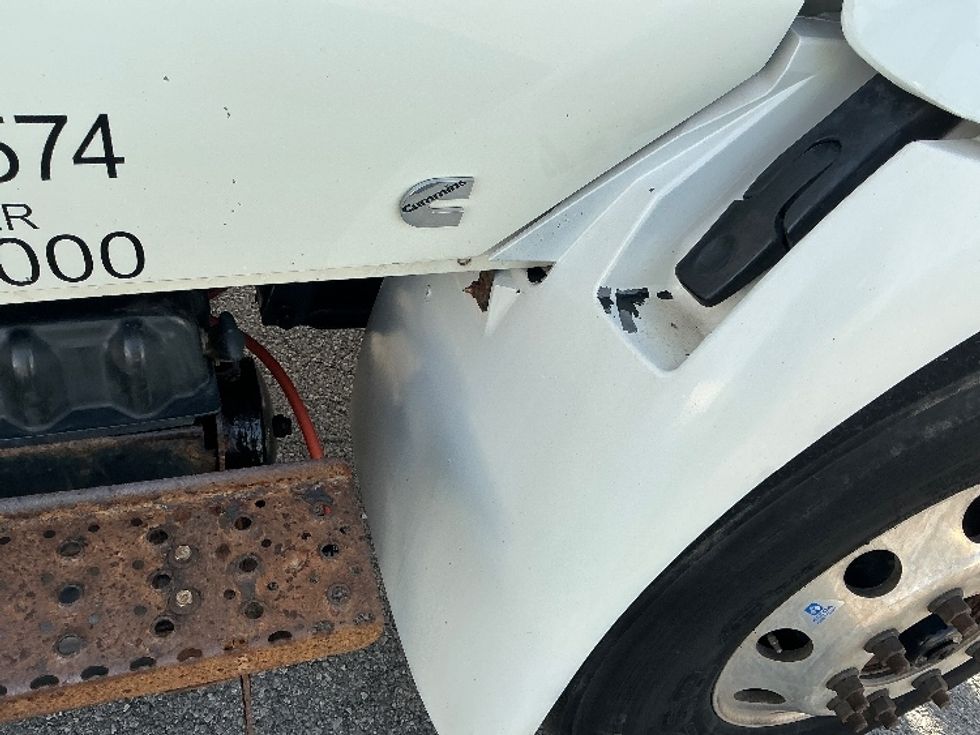 Medium Duty Box Truck-Light and Medium Duty Trucks-International-2021-MV607-Albany-NY-229,209\n\t\tmiles-$ 40,500 - Image 28