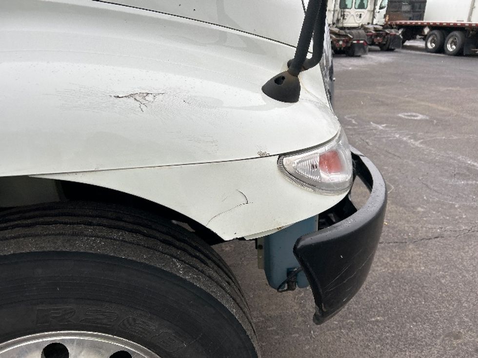 Medium Duty Box Truck-Light and Medium Duty Trucks-International-2021-MV607-Albany-NY-250,986\n\t\tmiles-$ 32,500 - Image 27