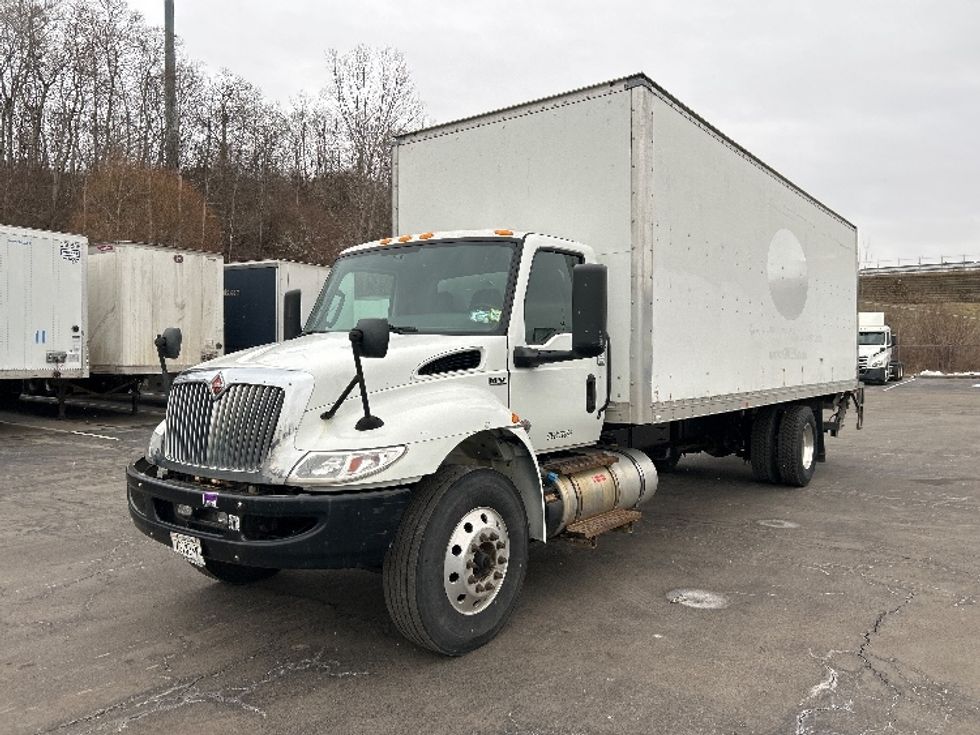 Medium Duty Box Truck-Light and Medium Duty Trucks-International-2021-MV607-Albany-NY-250,986\n\t\tmiles-$ 32,500 - Image 3