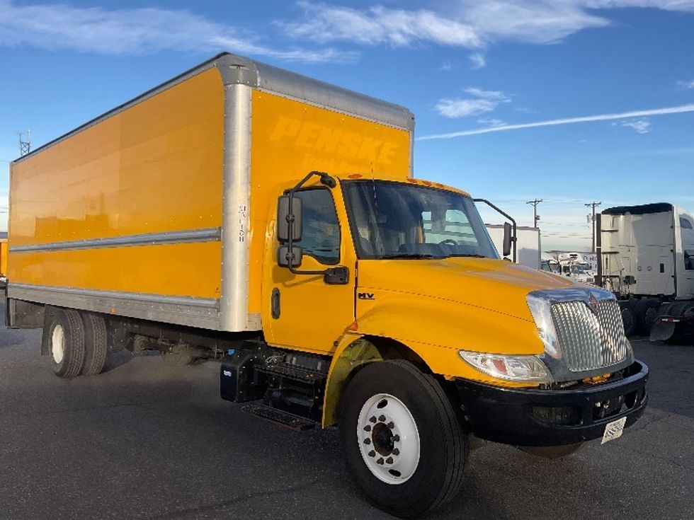 Medium Duty Box Truck-Light and Medium Duty Trucks-International-2021-MV607-Albuquerque-NM-231,922\n\t\tmiles-$ 37,750 - Image 1