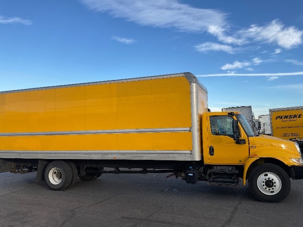 Medium Duty Box Truck-Light and Medium Duty Trucks-International-2021-MV607-Albuquerque-NM-231,922\n\t\tmiles-$ 37,750 - Image 15