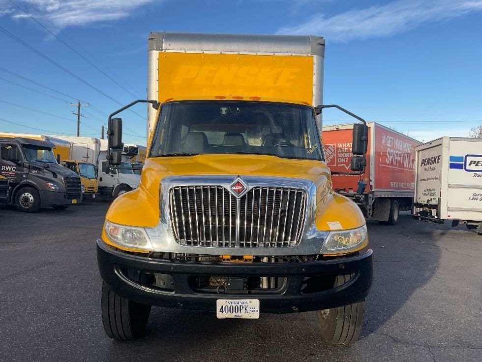 Medium Duty Box Truck-Light and Medium Duty Trucks-International-2021-MV607-Albuquerque-NM-231,922\n\t\tmiles-$ 37,750 - Image 2