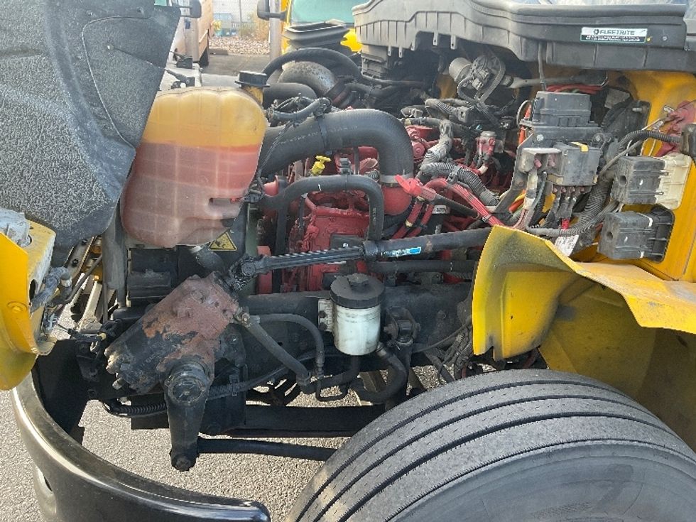 Medium Duty Box Truck-Light and Medium Duty Trucks-International-2021-MV607-Albuquerque-NM-231,922\n\t\tmiles-$ 37,750 - Image 24