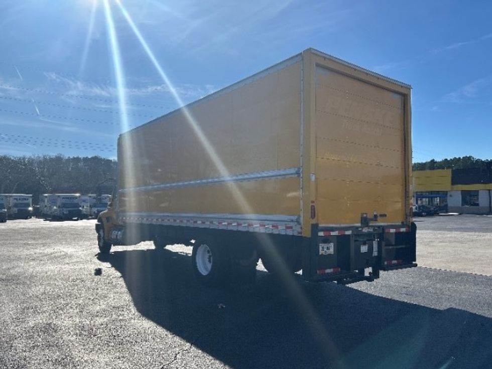 Medium Duty Box Truck-Light and Medium Duty Trucks-International-2021-MV607-Alexandria-VA-195,014\n\t\tmiles-$ 41,250 - Image 5