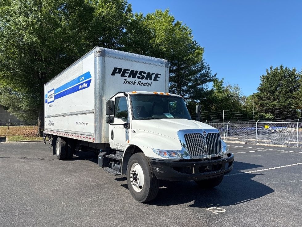 Medium Duty Box Truck-Light and Medium Duty Trucks-International-2021-MV607-Alexandria-VA-202,156\n\t\tmiles-$ 52,000 - Image 1