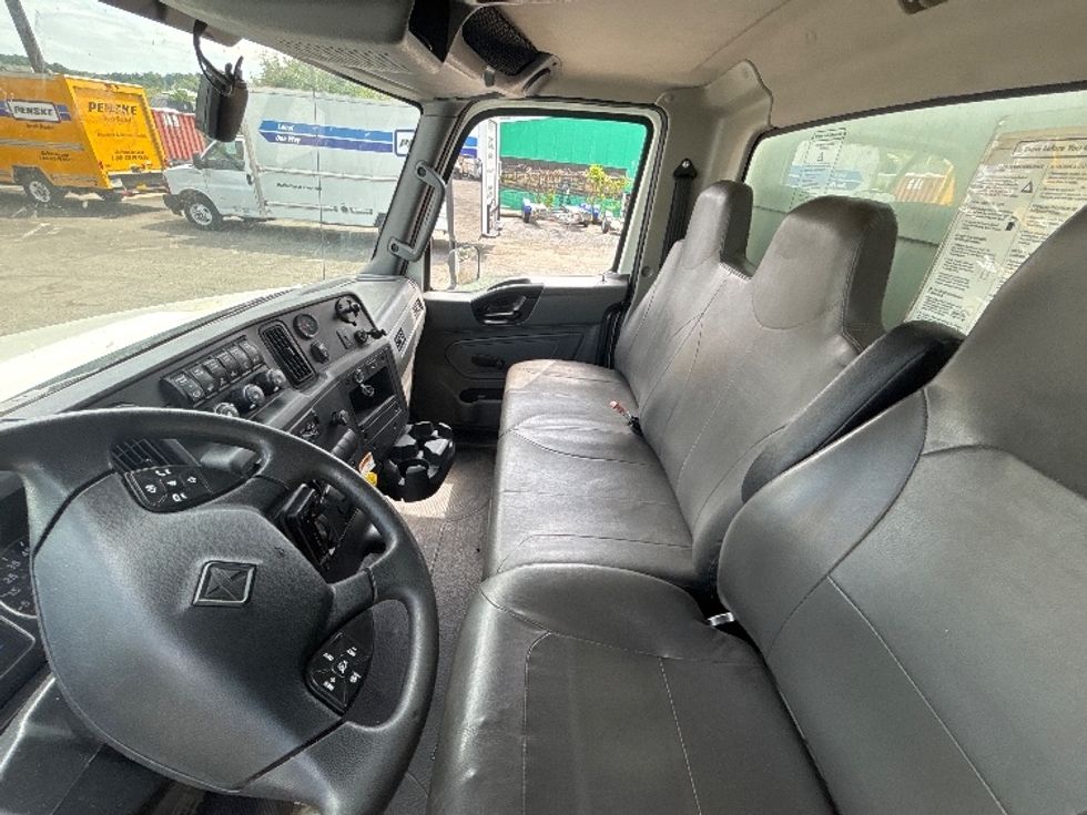 Medium Duty Box Truck-Light and Medium Duty Trucks-International-2021-MV607-Alexandria-VA-220,234\n\t\tmiles-$ 46,500 - Image 19