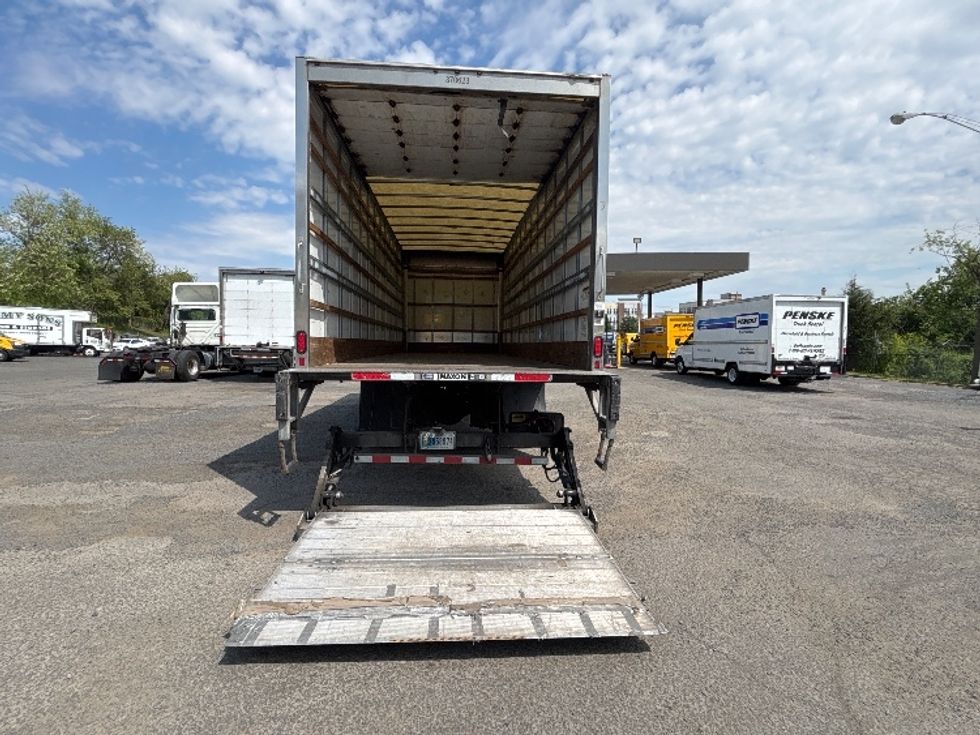 Medium Duty Box Truck-Light and Medium Duty Trucks-International-2021-MV607-Alexandria-VA-220,234\n\t\tmiles-$ 46,500 - Image 9