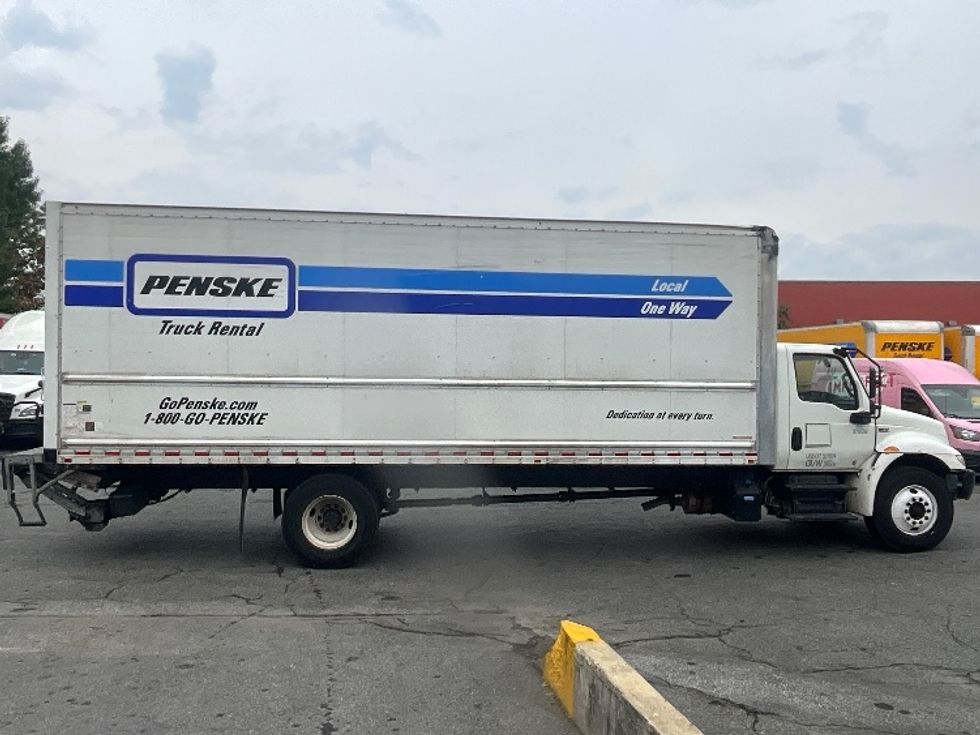 Medium Duty Box Truck-Light and Medium Duty Trucks-International-2021-MV607-Alexandria-VA-220,421\n\t\tmiles-$ 46,500 - Image 15