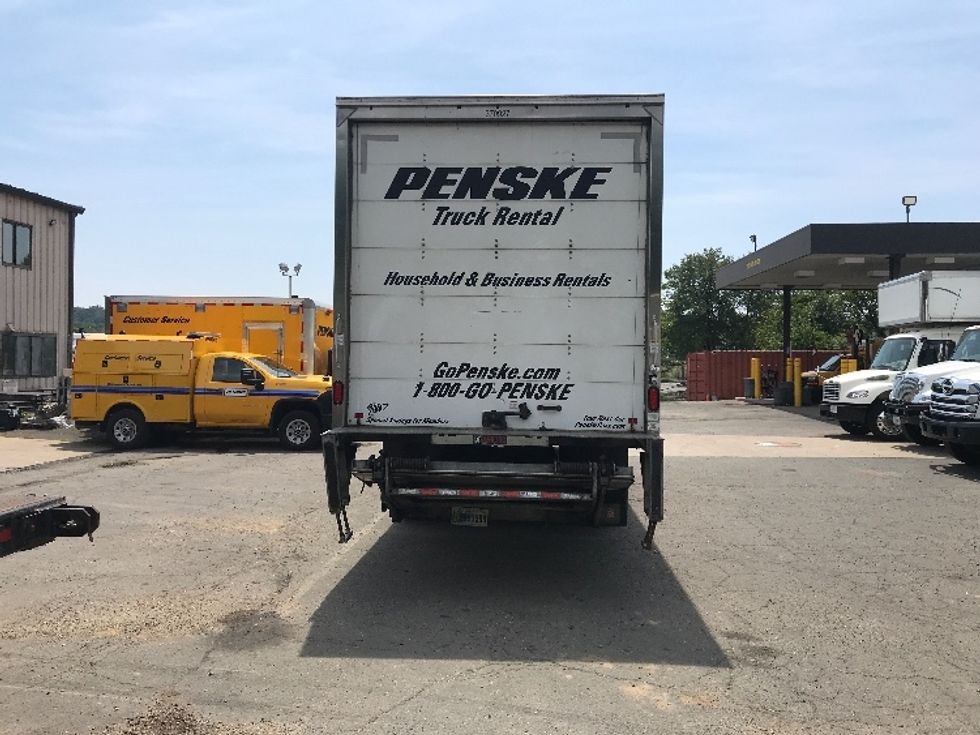 Medium Duty Box Truck-Light and Medium Duty Trucks-International-2021-MV607-Alexandria-VA-237,413\n\t\tmiles-$ 41,750 - Image 7