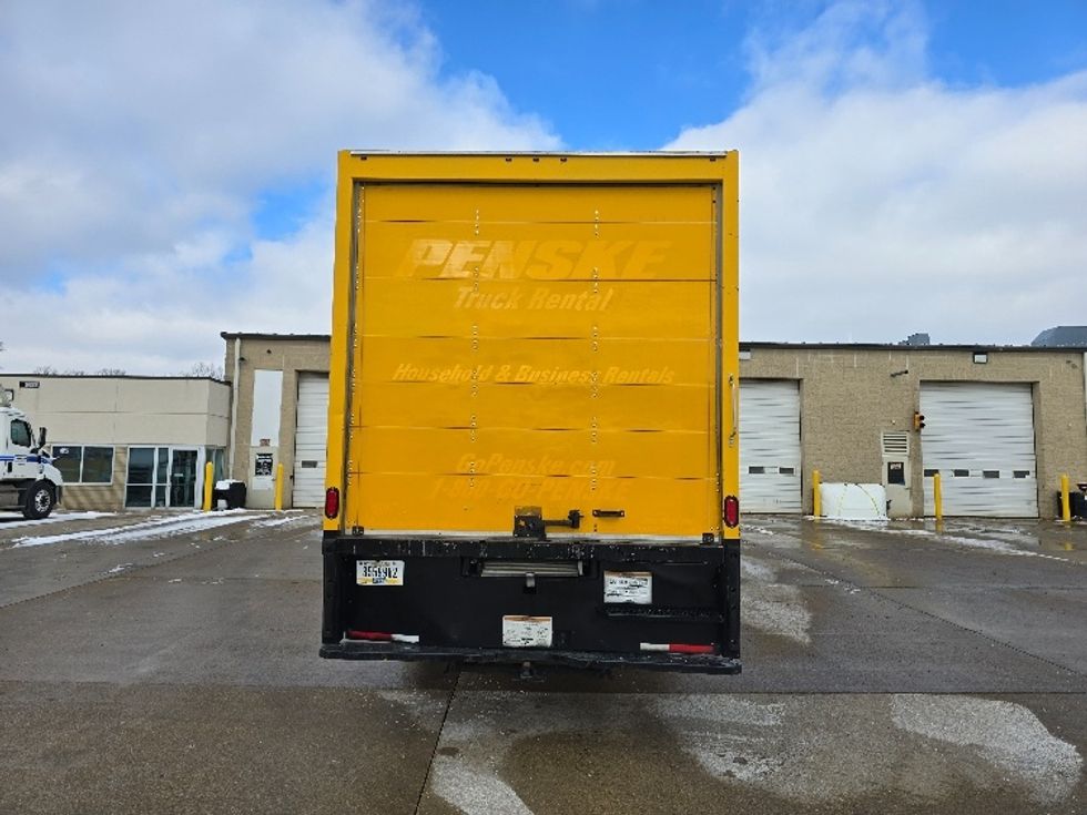 Medium Duty Box Truck-Light and Medium Duty Trucks-International-2021-MV607-Allen Park-MI-222,054\n\t\tmiles-$ 38,000 - Image 7