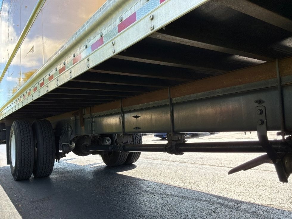 Medium Duty Box Truck-Light and Medium Duty Trucks-International-2021-MV607-Allentown-PA-193,372\n\t\tmiles-$ 44,250 - Image 14