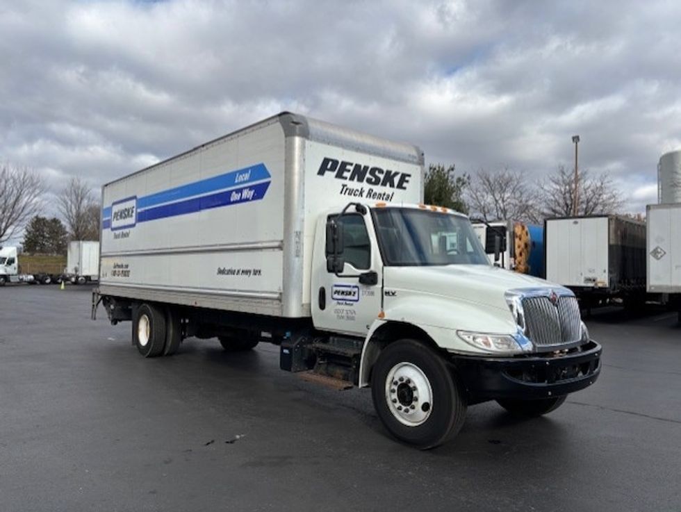 Medium Duty Box Truck-Light and Medium Duty Trucks-International-2021-MV607-Allentown-PA-219,415\n\t\tmiles-$ 44,750 - Image 1