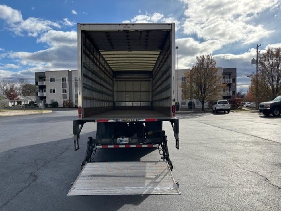 Medium Duty Box Truck-Light and Medium Duty Trucks-International-2021-MV607-Allentown-PA-219,415\n\t\tmiles-$ 44,750 - Image 9